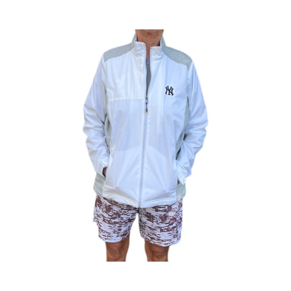 Yankees Antigua Women's White and Gray Jacket With Navy Yankee Logo XL